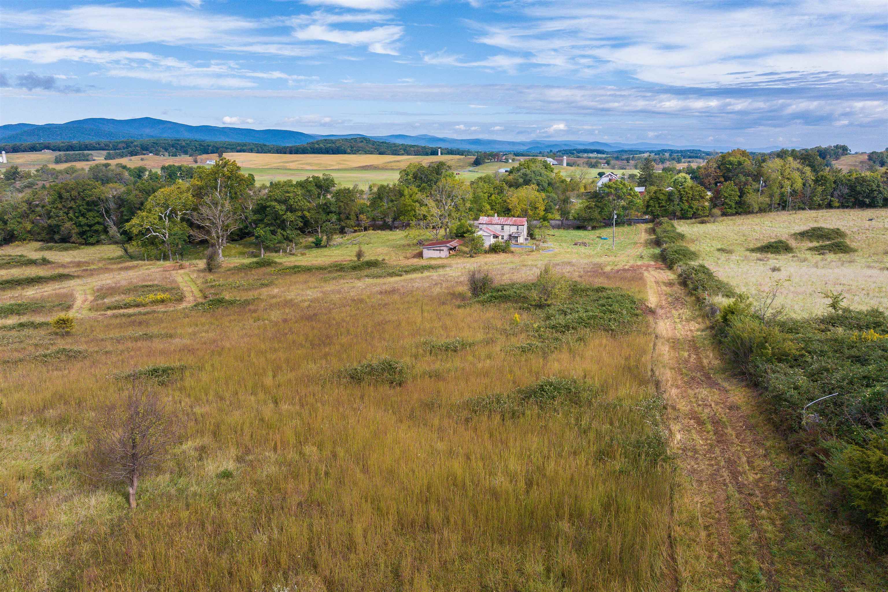 594 HEWITT RD