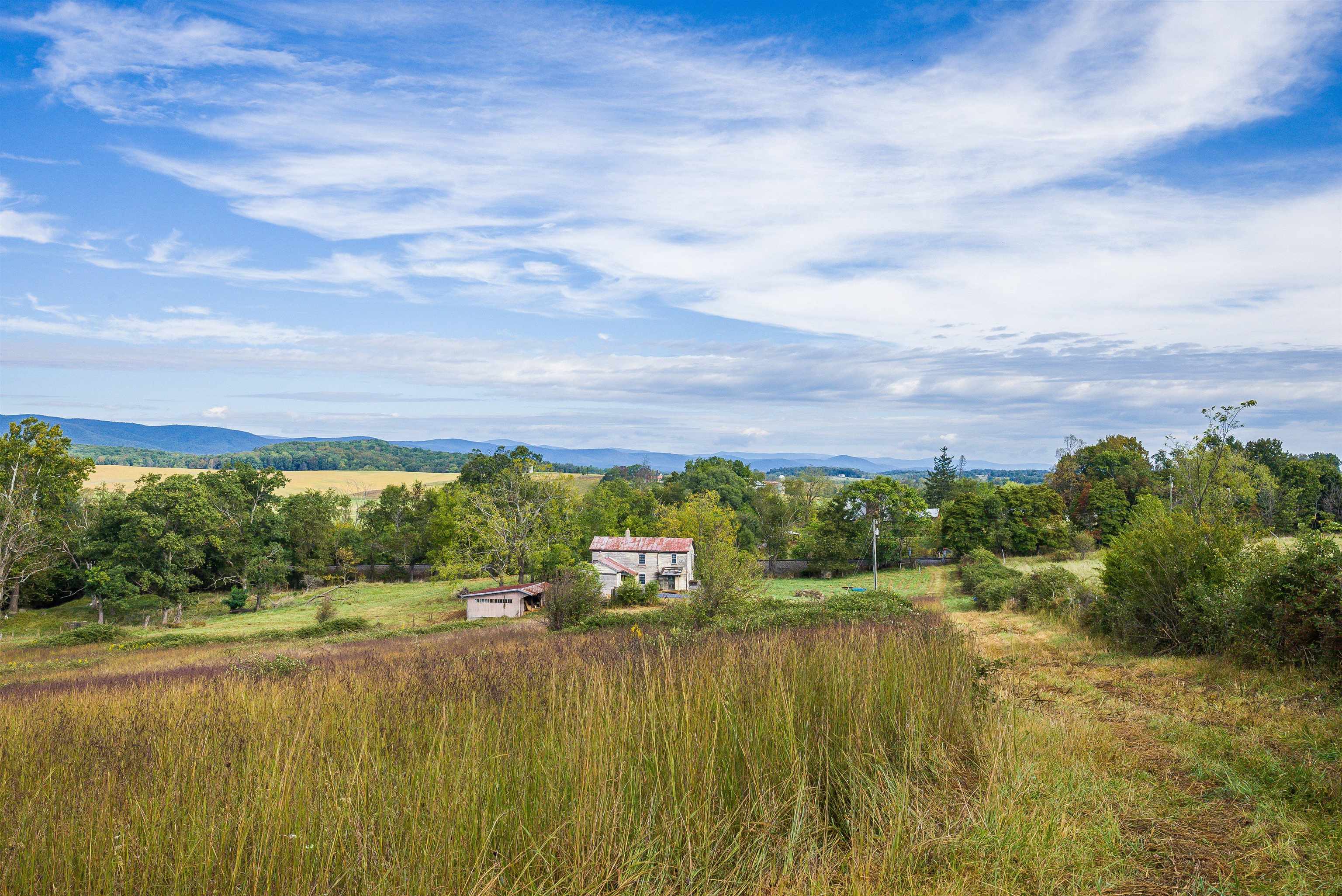 594 HEWITT RD