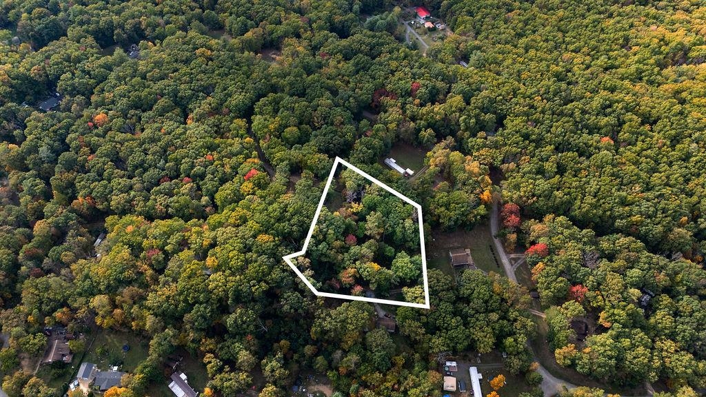TBD HORSESHOE HOLLOW