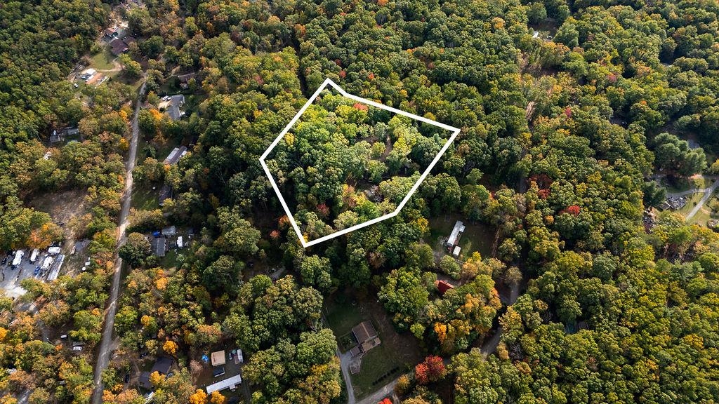 TBD HORSESHOE HOLLOW