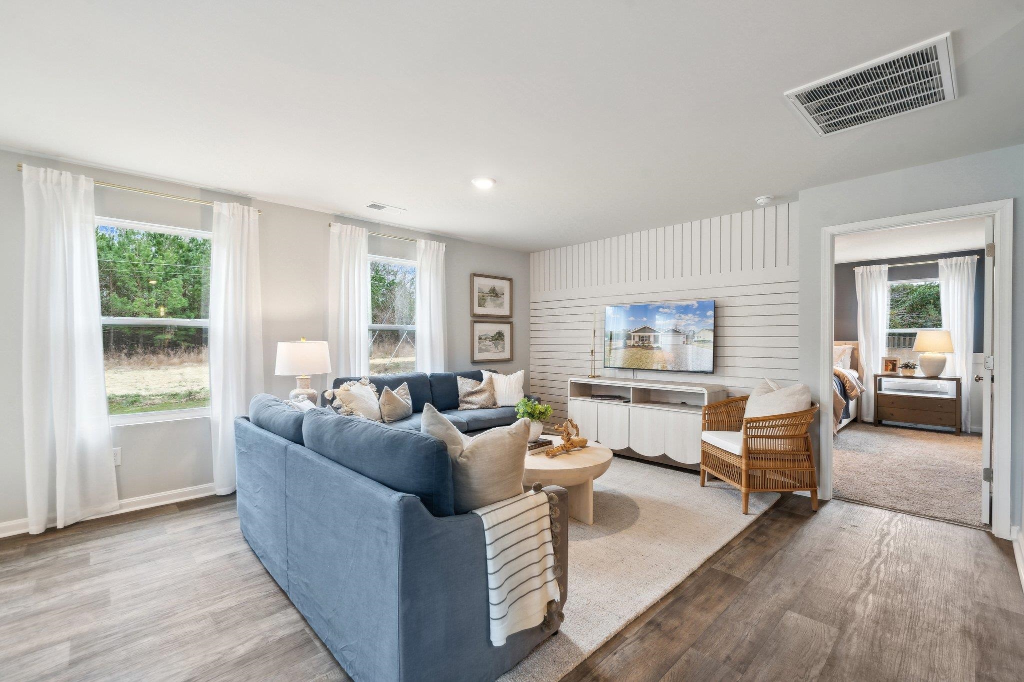 5 OAK VIEW DR