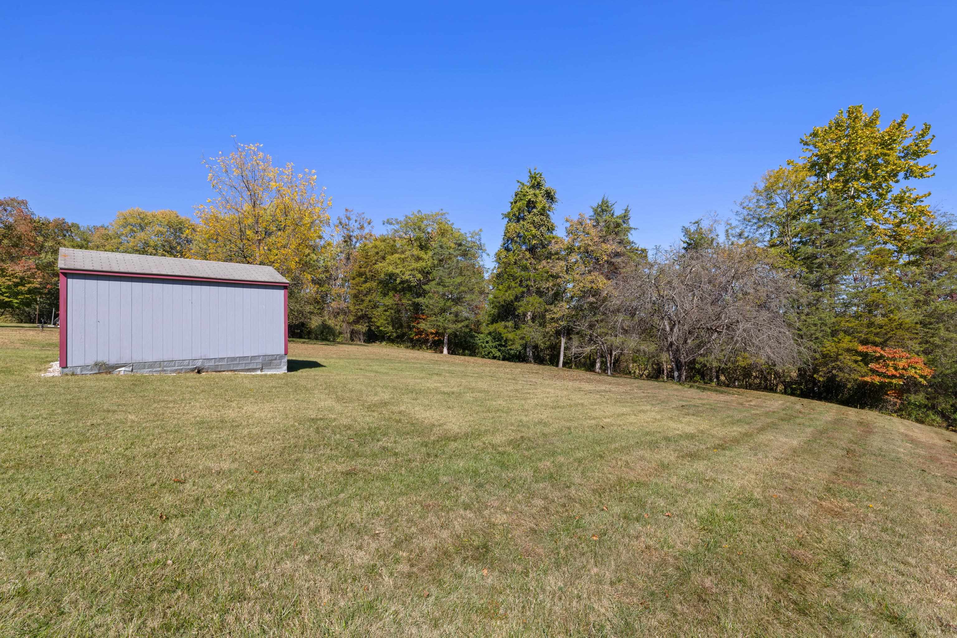97 HILLSIDE DR