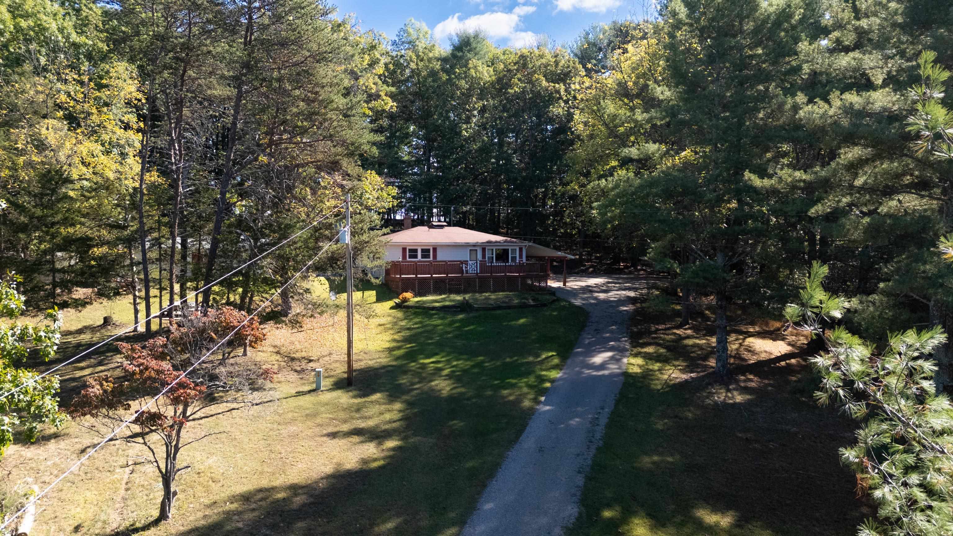2106 LAUREL HILL RD