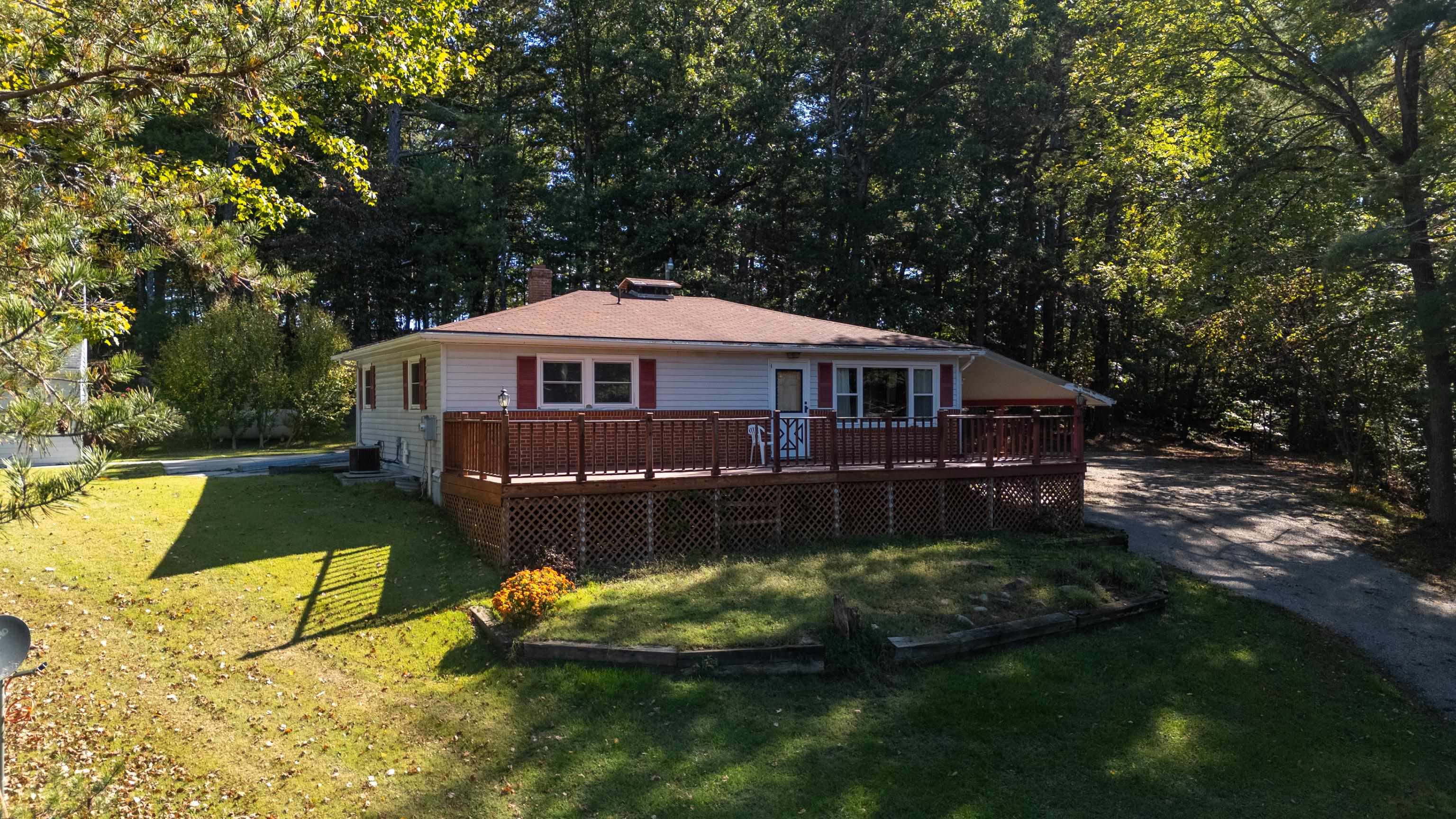 2106 LAUREL HILL RD