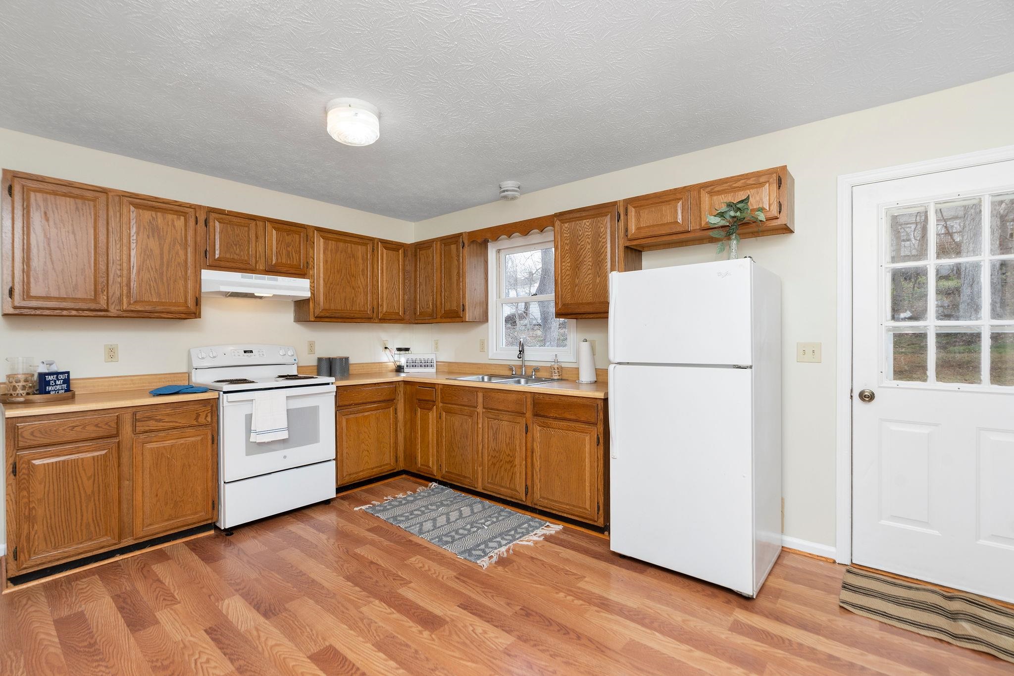 320 S WINCHESTER AVE