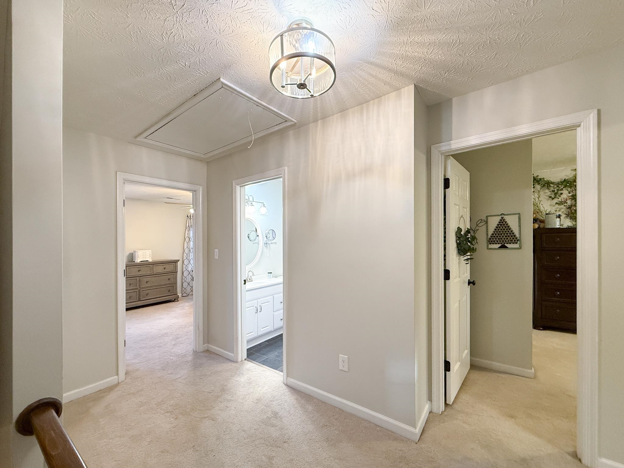 2849 JEFFERSON LN