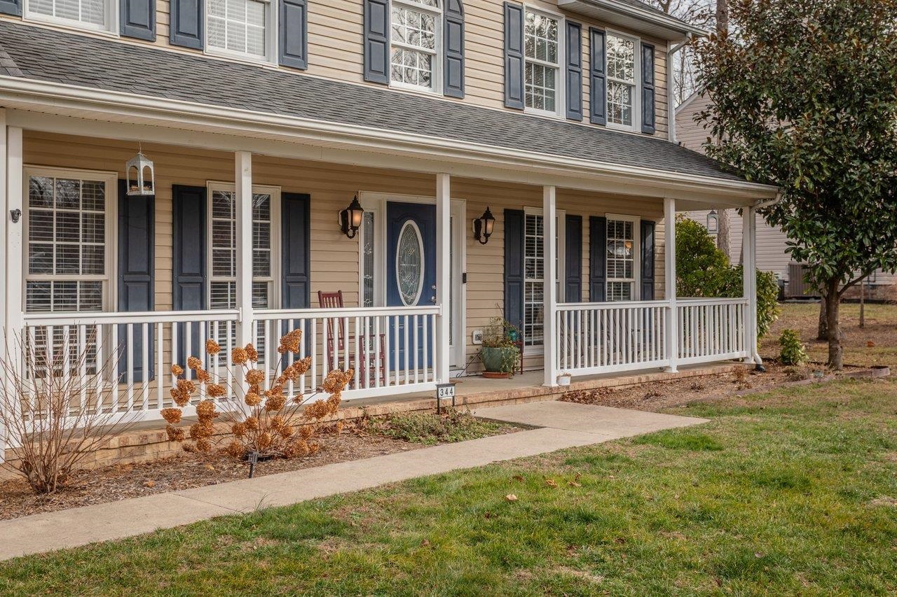 344 ARROWHEAD LN