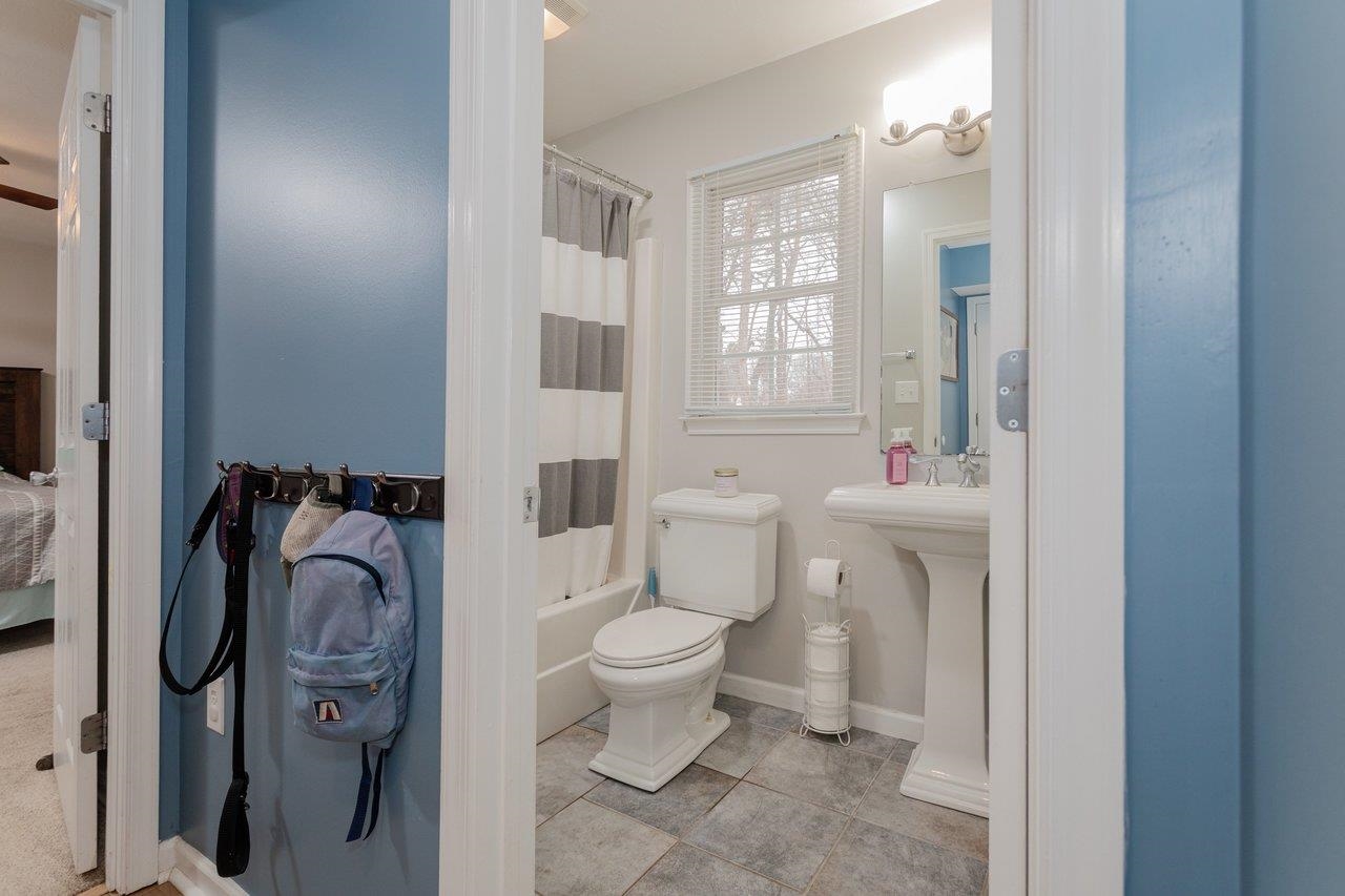344 ARROWHEAD LN