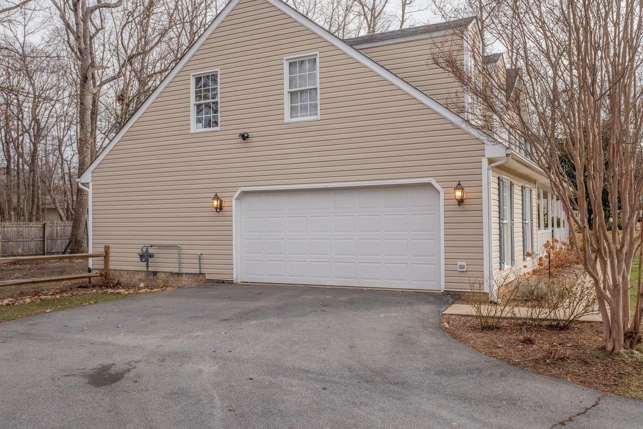 344 ARROWHEAD LN
