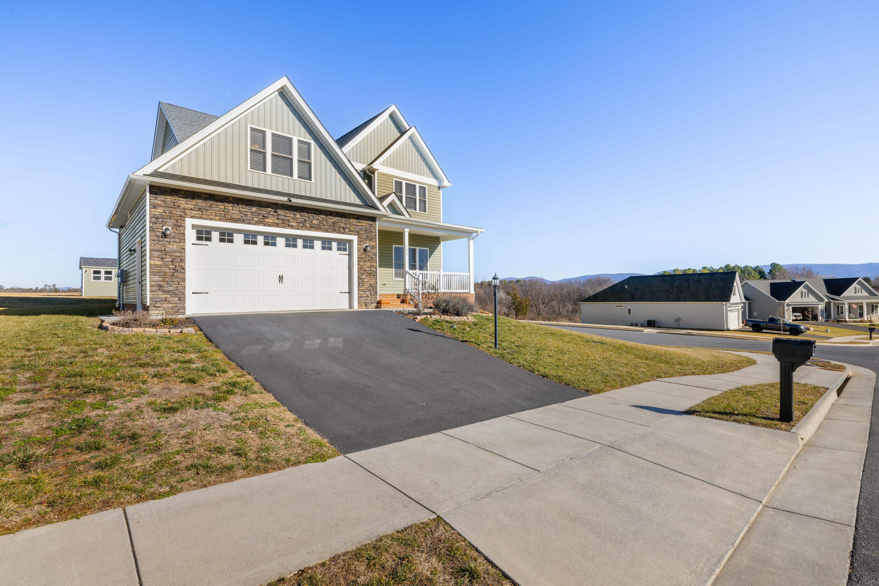 177 TOMASVILLE DR