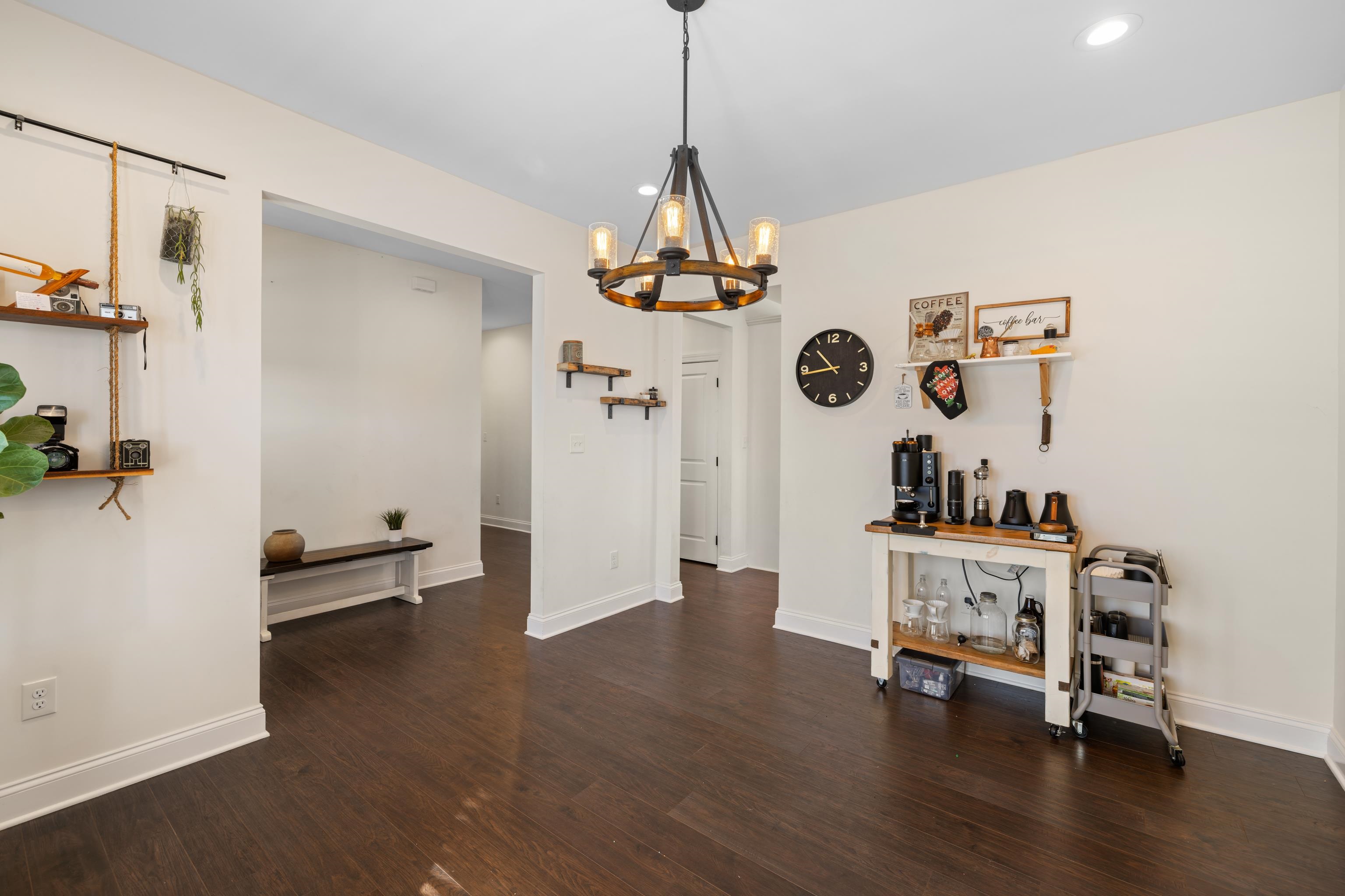 177 TOMASVILLE DR