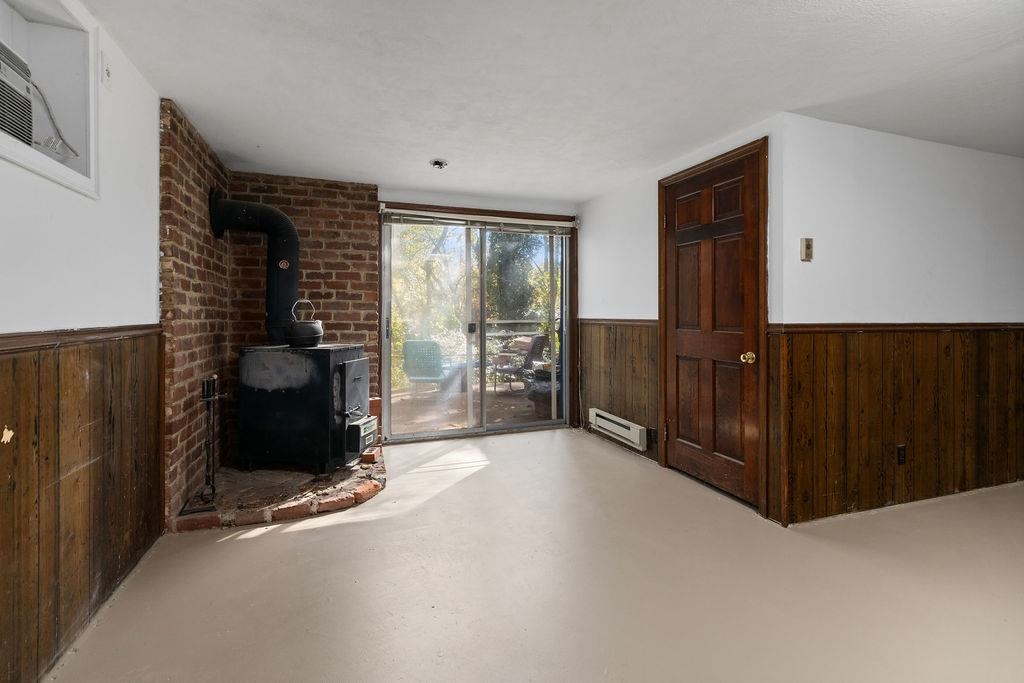 1018 GLENDALE RD