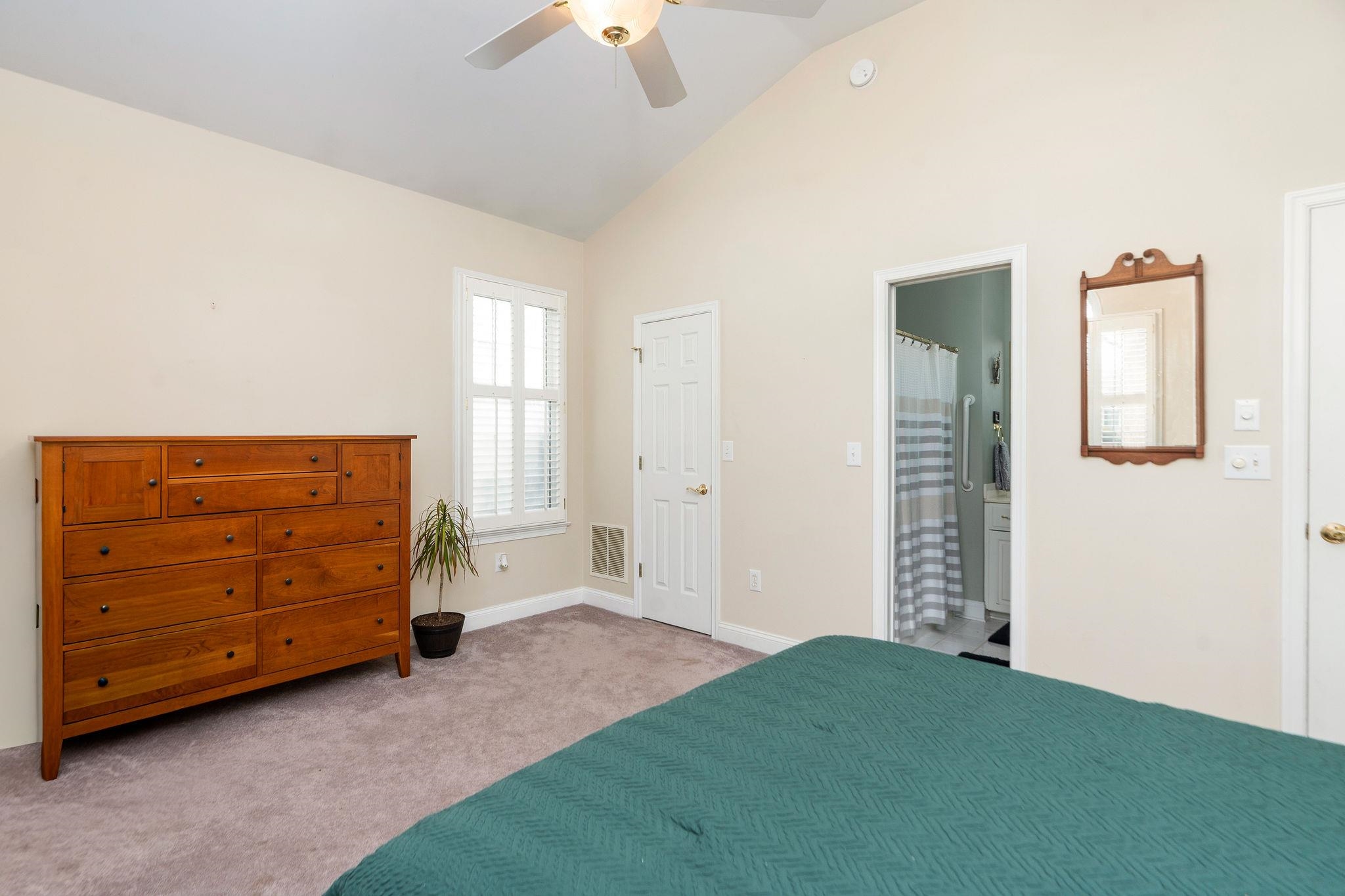 784 GOVERNORS WAY
