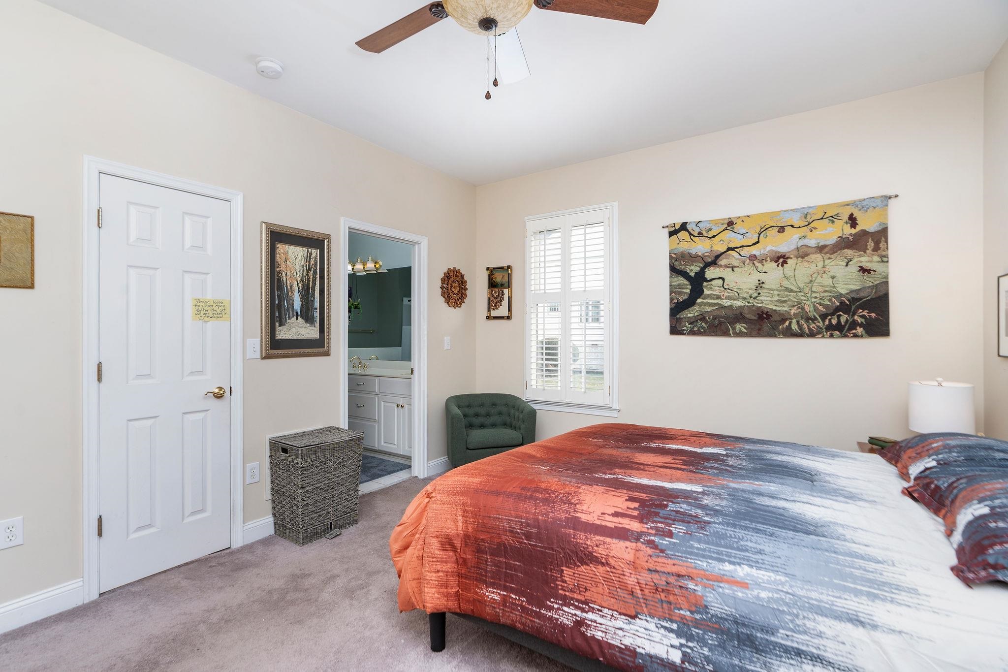 784 GOVERNORS WAY