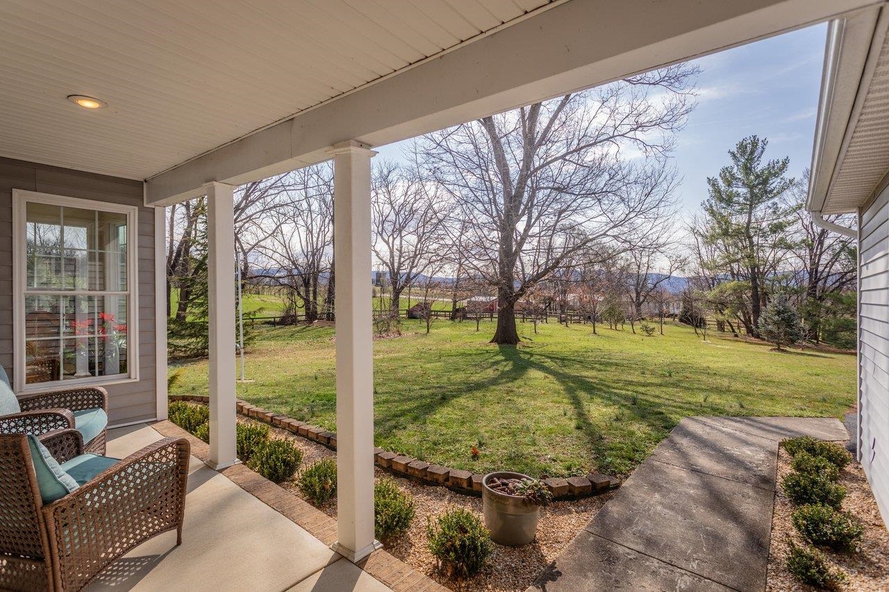 3844 STUARTS DRAFT HWY