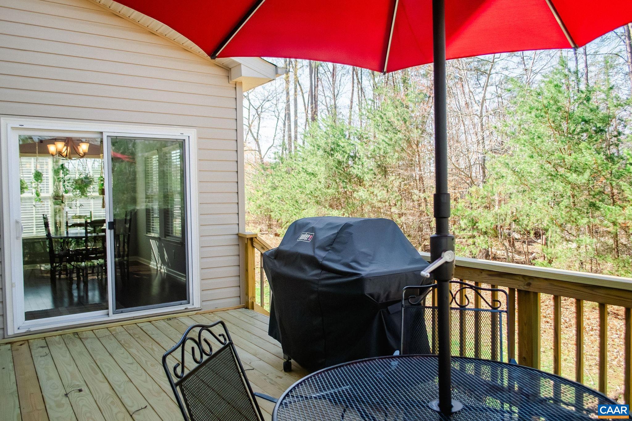 566 JUSTIN DR