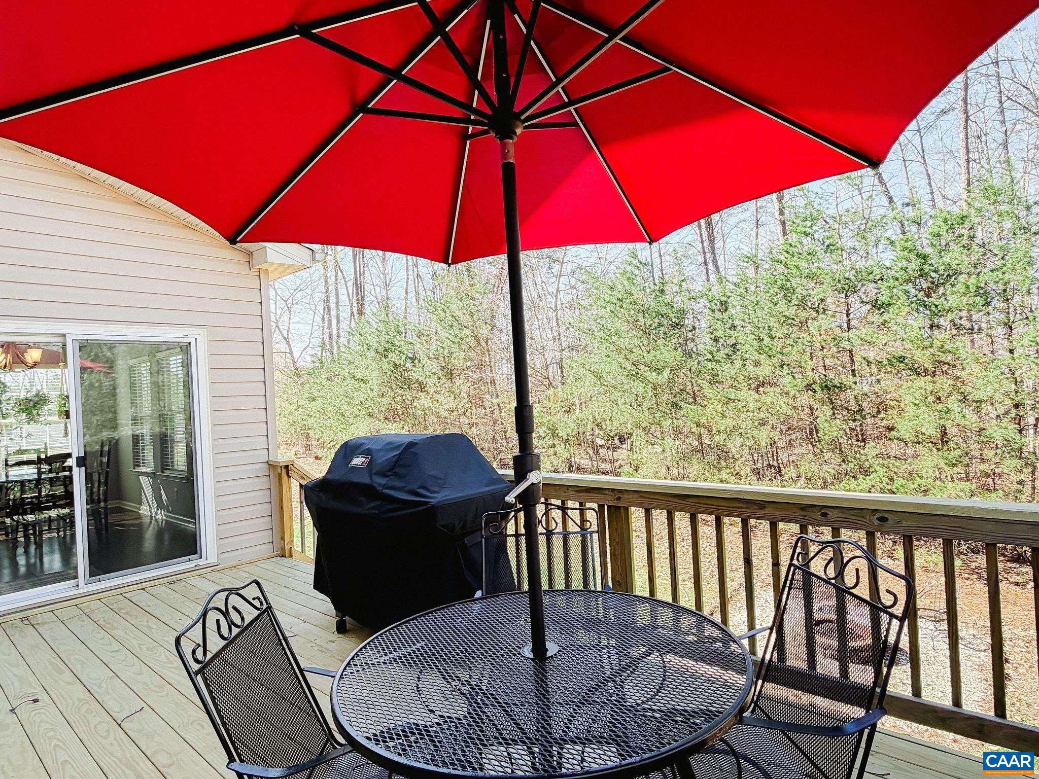 566 JUSTIN DR