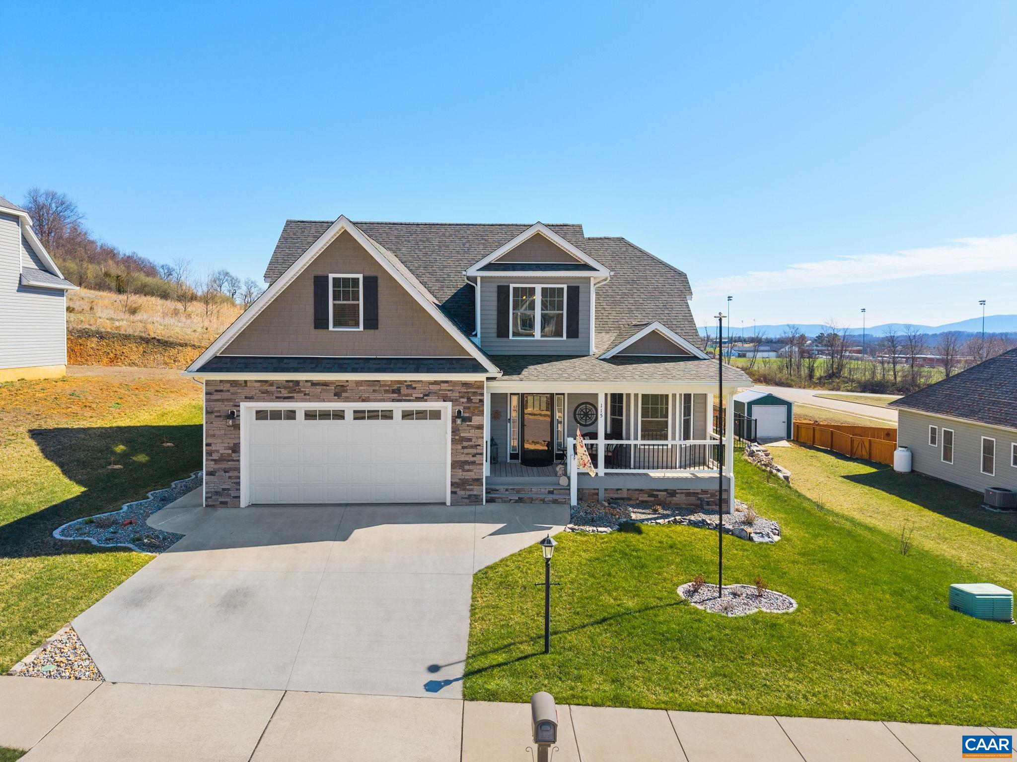 115 HULL HILLS LN