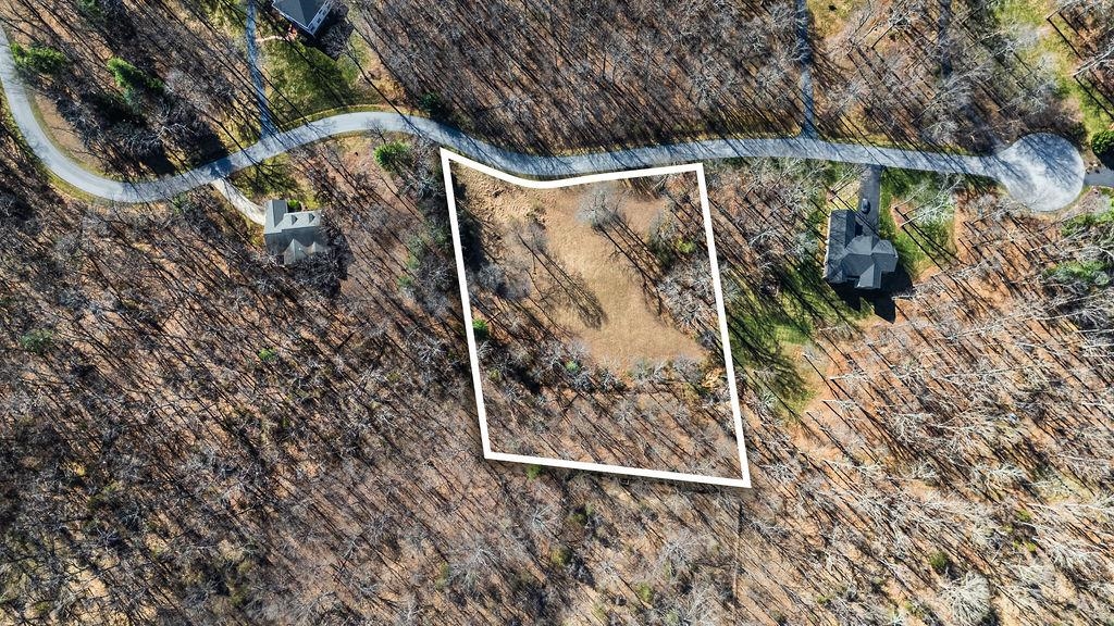 Lot 11 FARMINGTON DR