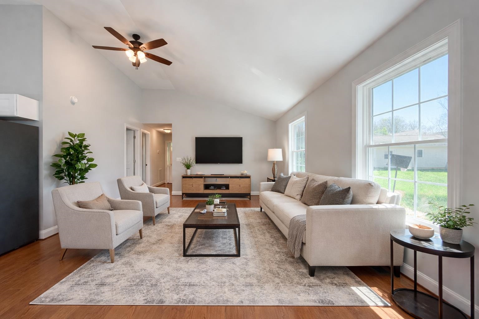 515 GRUBERT AVE Unit: A