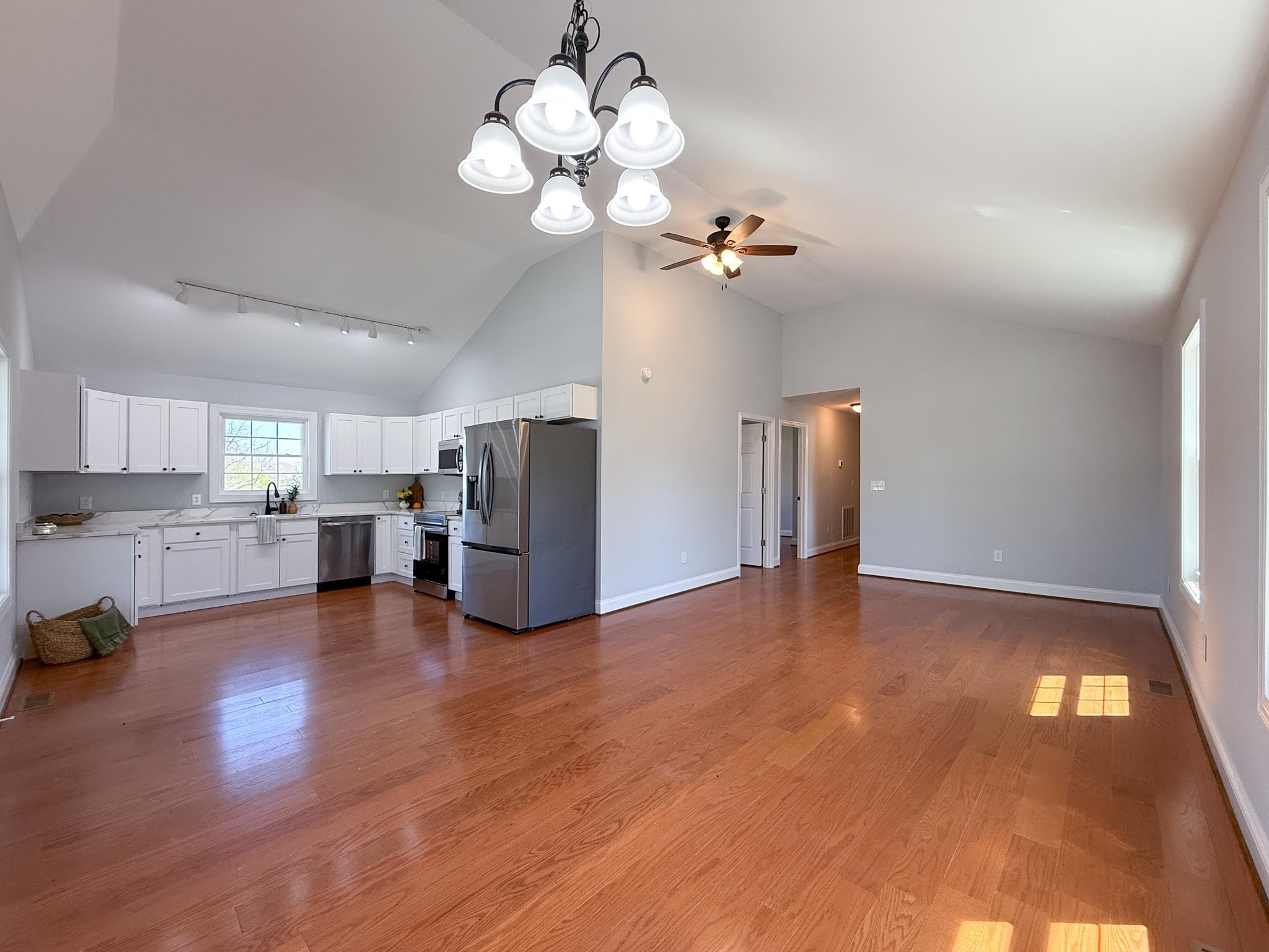 515 GRUBERT AVE Unit: A