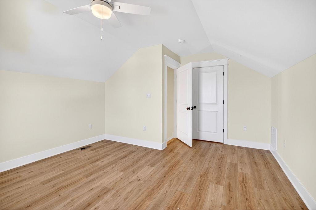 135 LANGLEY DR