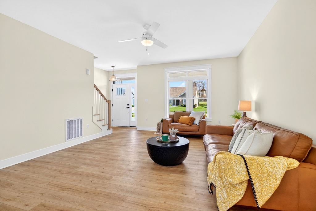 135 LANGLEY DR