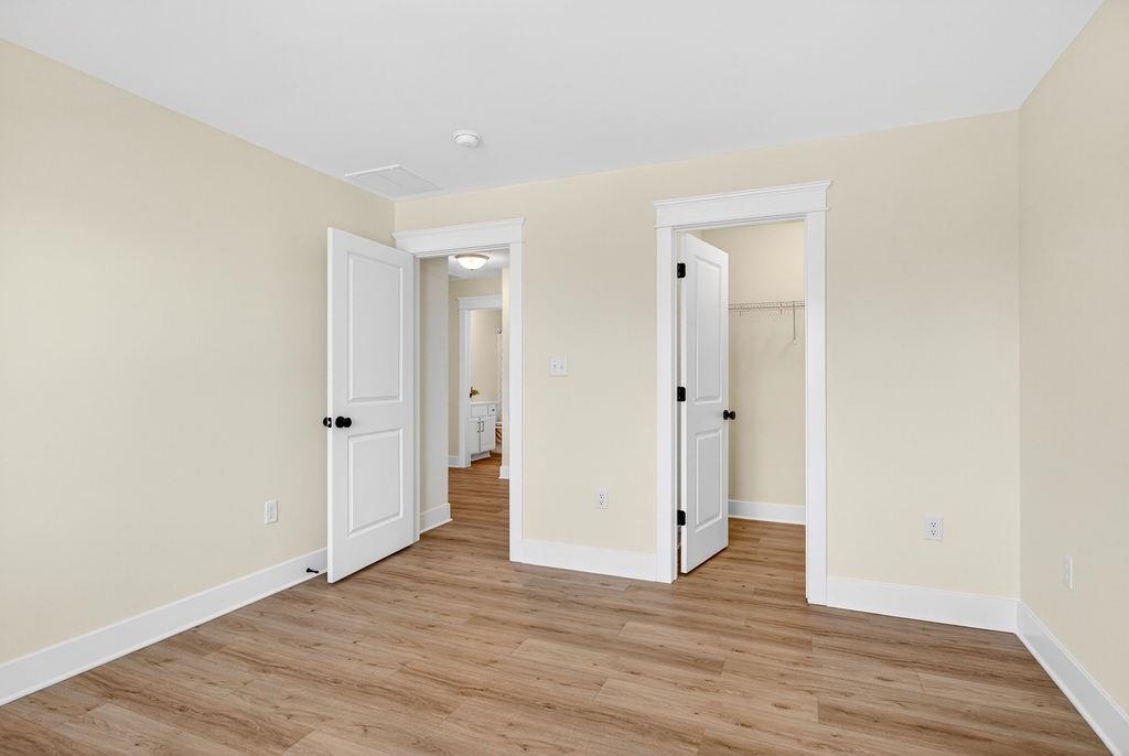 135 LANGLEY DR