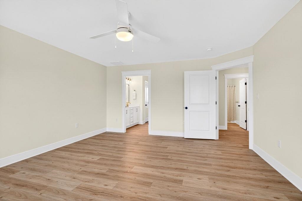 135 LANGLEY DR