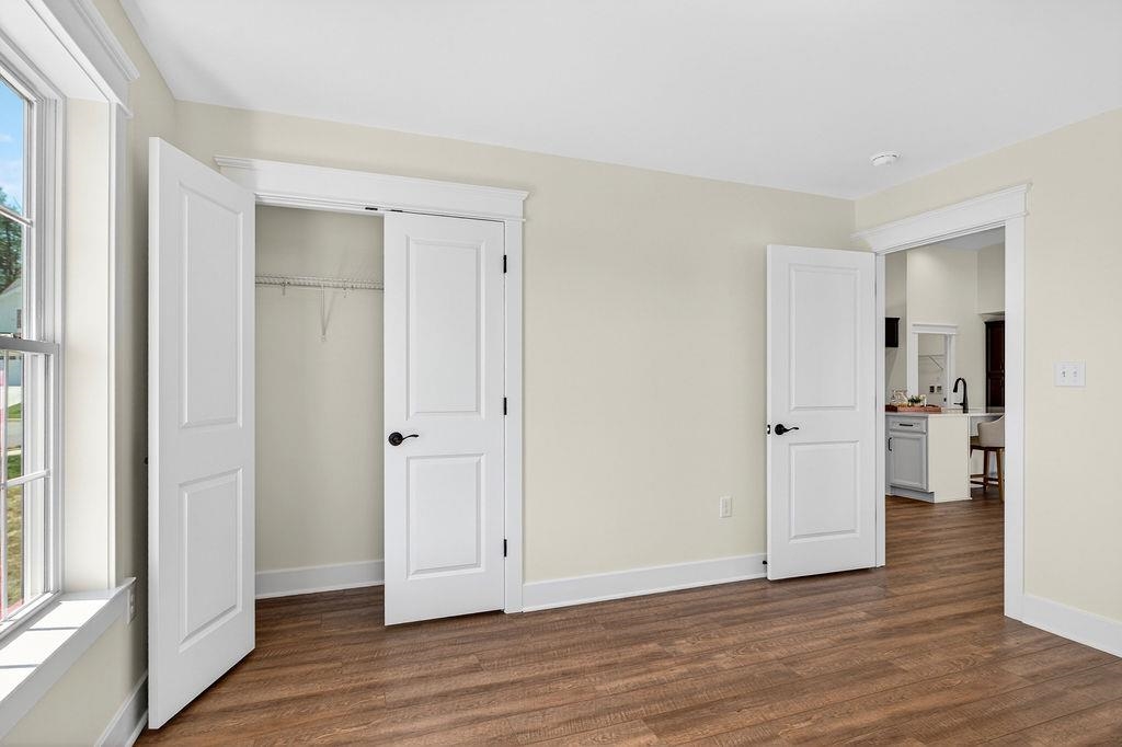 208 LINDBURGH DR