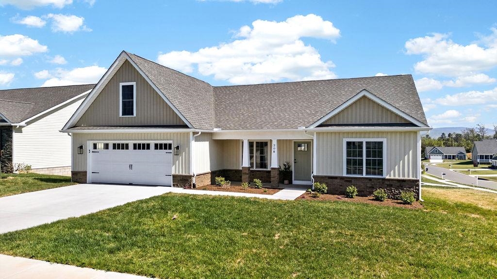 208 LINDBURGH DR