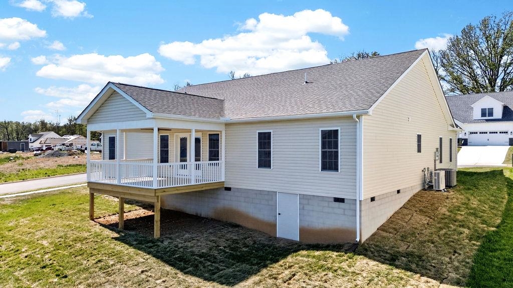 208 LINDBURGH DR