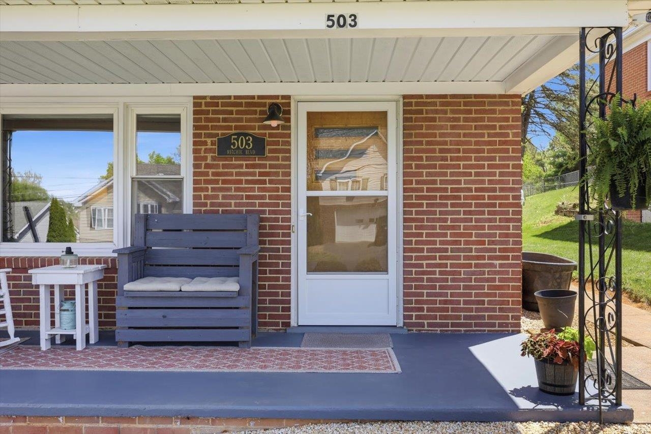 503 RITCHIE BLVD