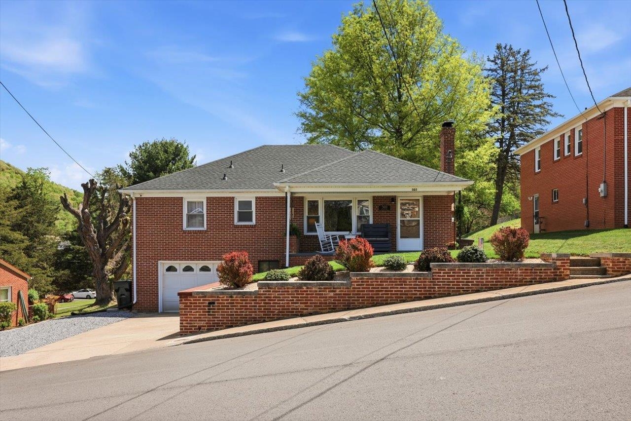 503 RITCHIE BLVD