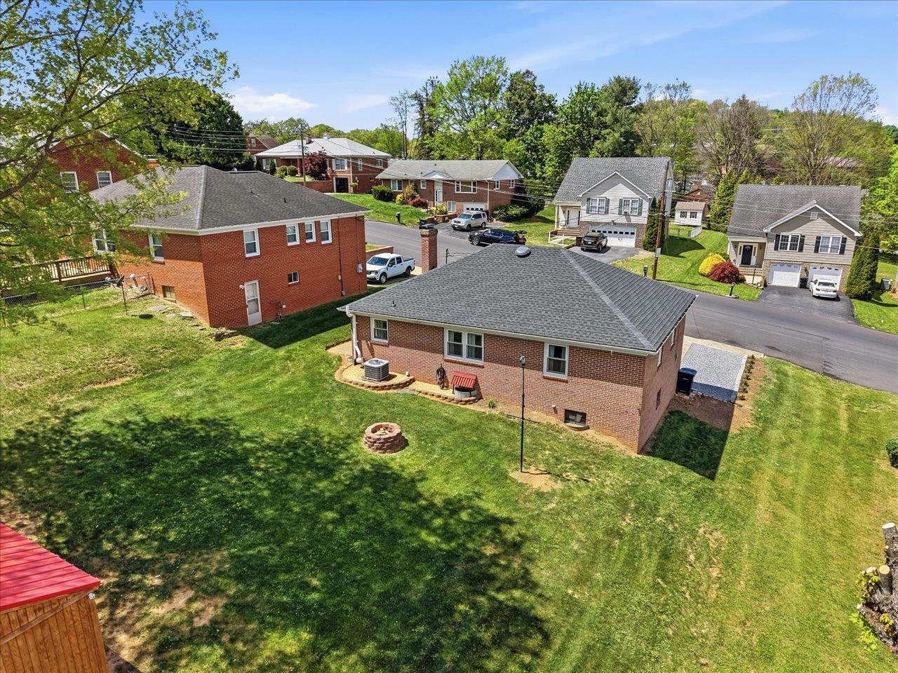 503 RITCHIE BLVD