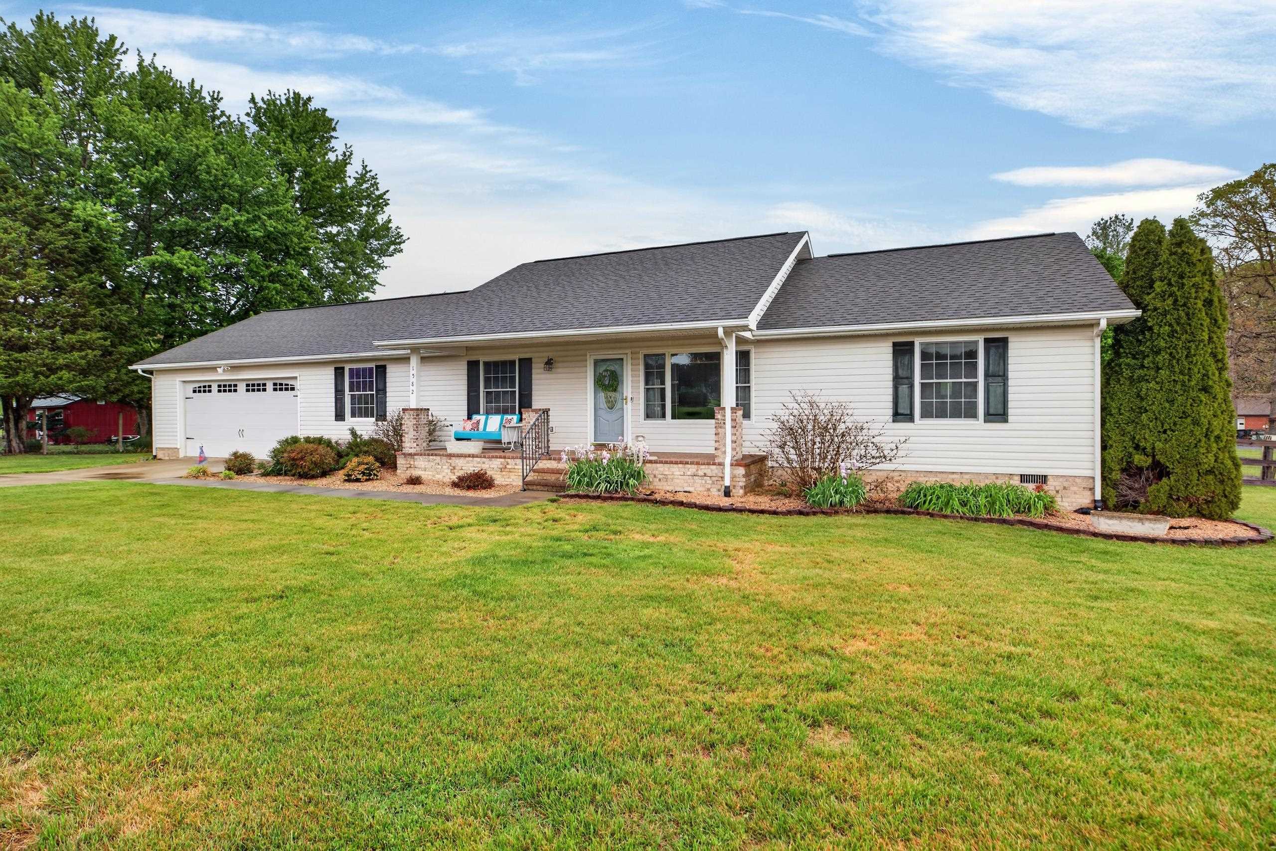 1582 HOWARDSVILLE TPKE