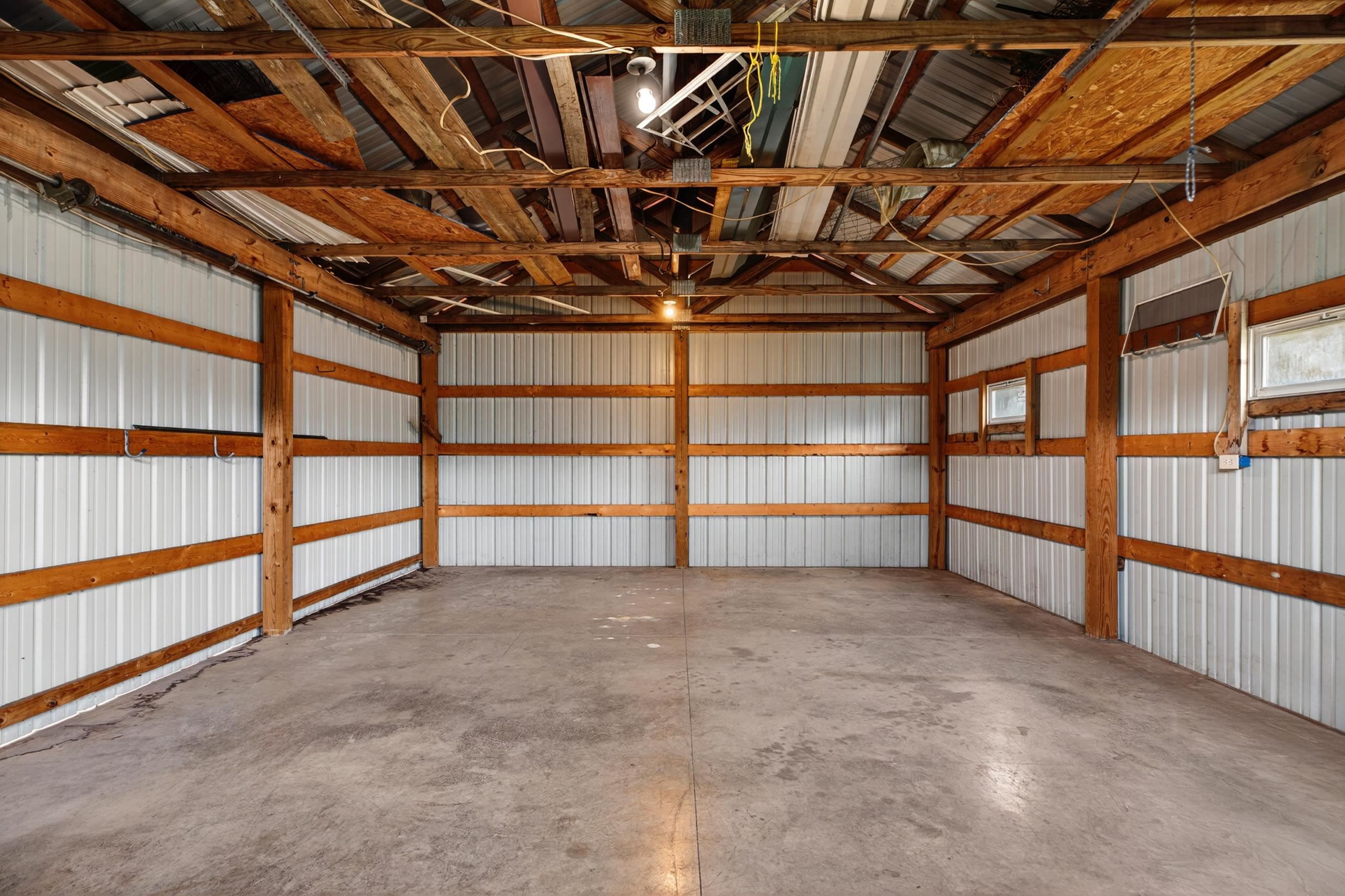 1582 HOWARDSVILLE TPKE