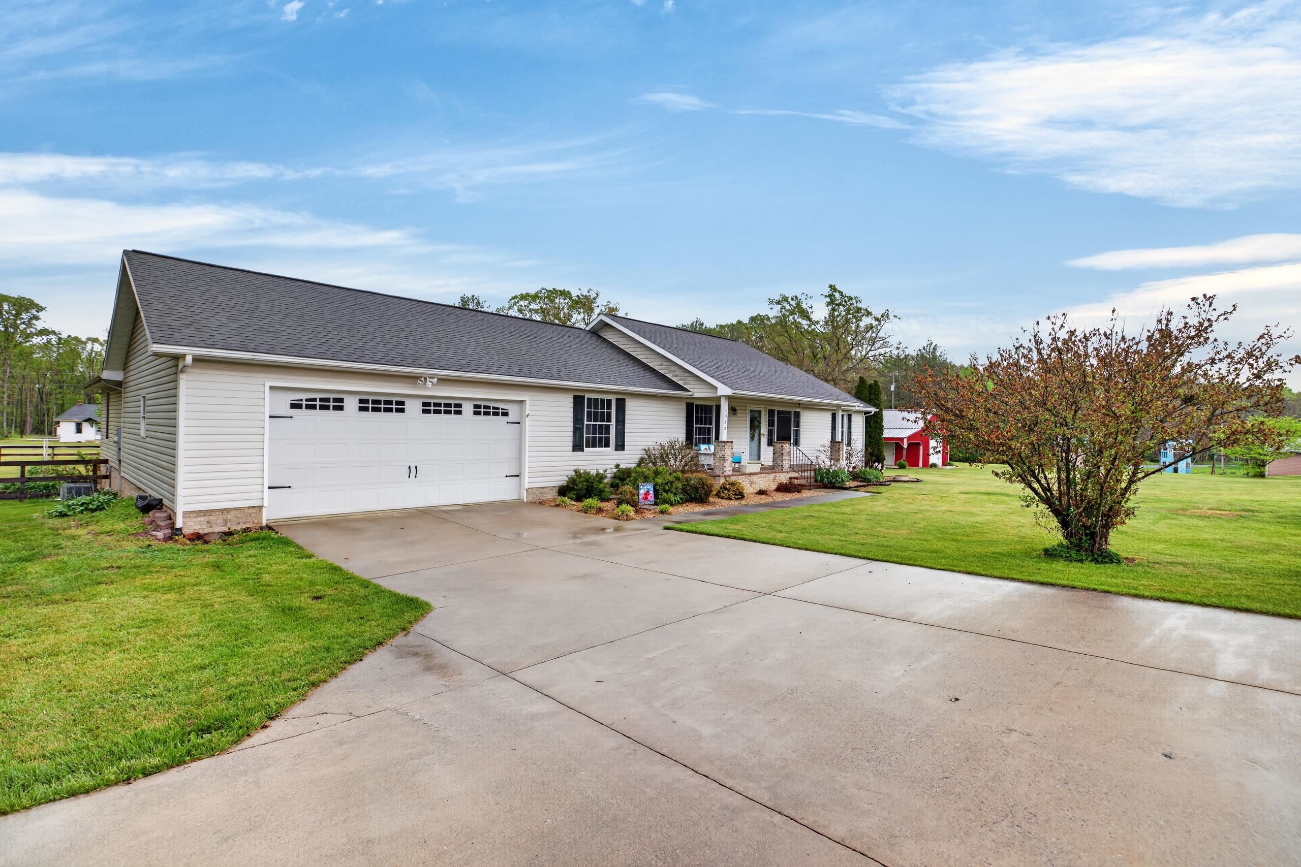 1582 HOWARDSVILLE TPKE