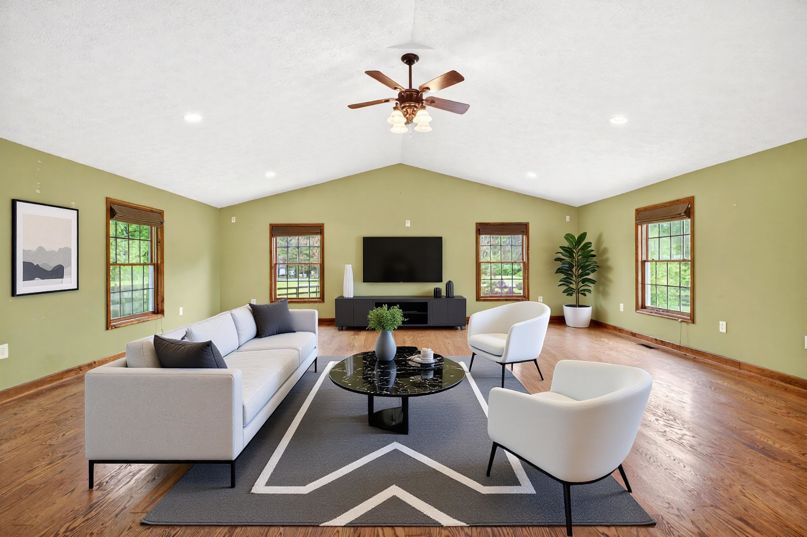 1582 HOWARDSVILLE TPKE