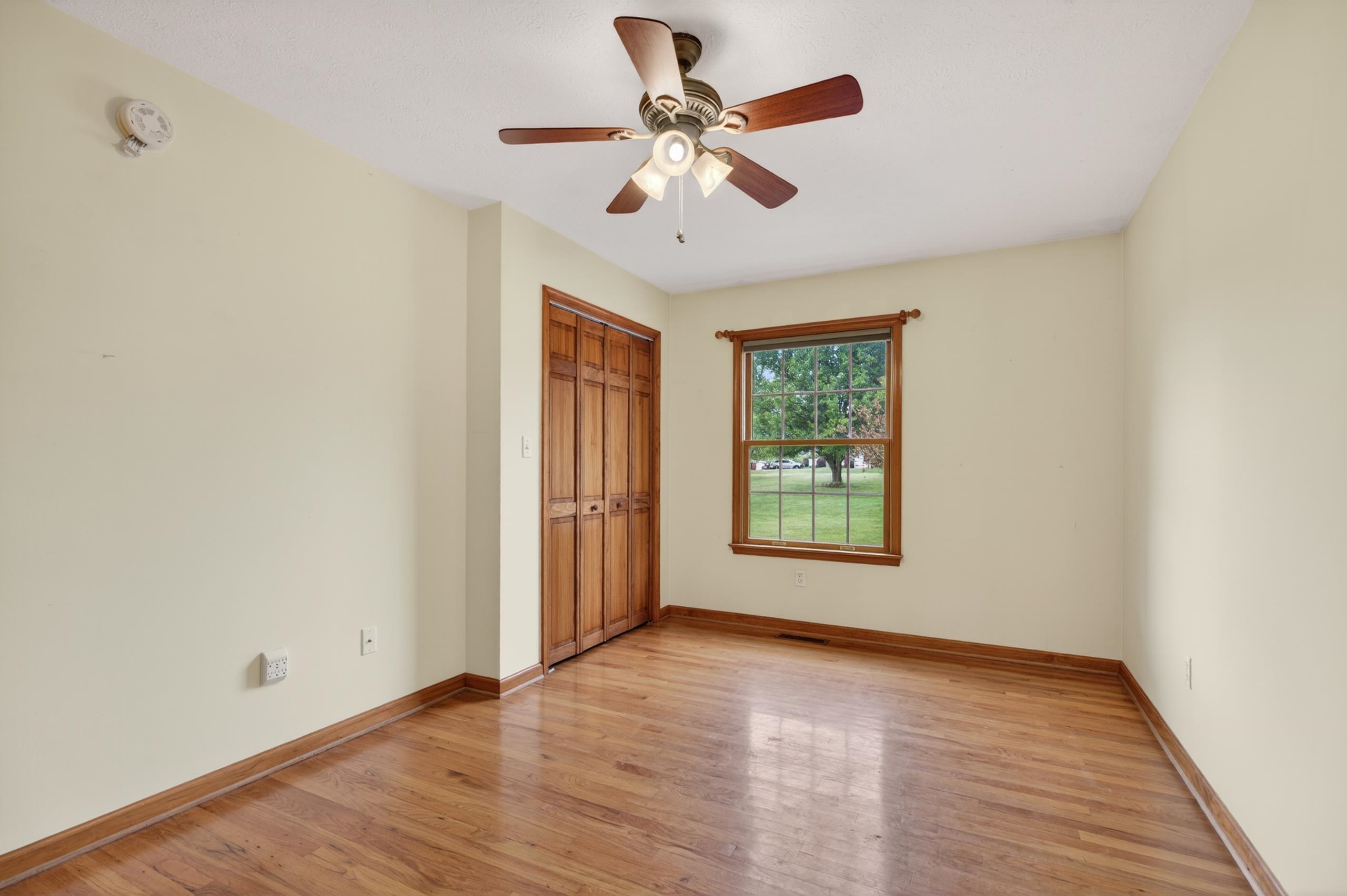 1582 HOWARDSVILLE TPKE