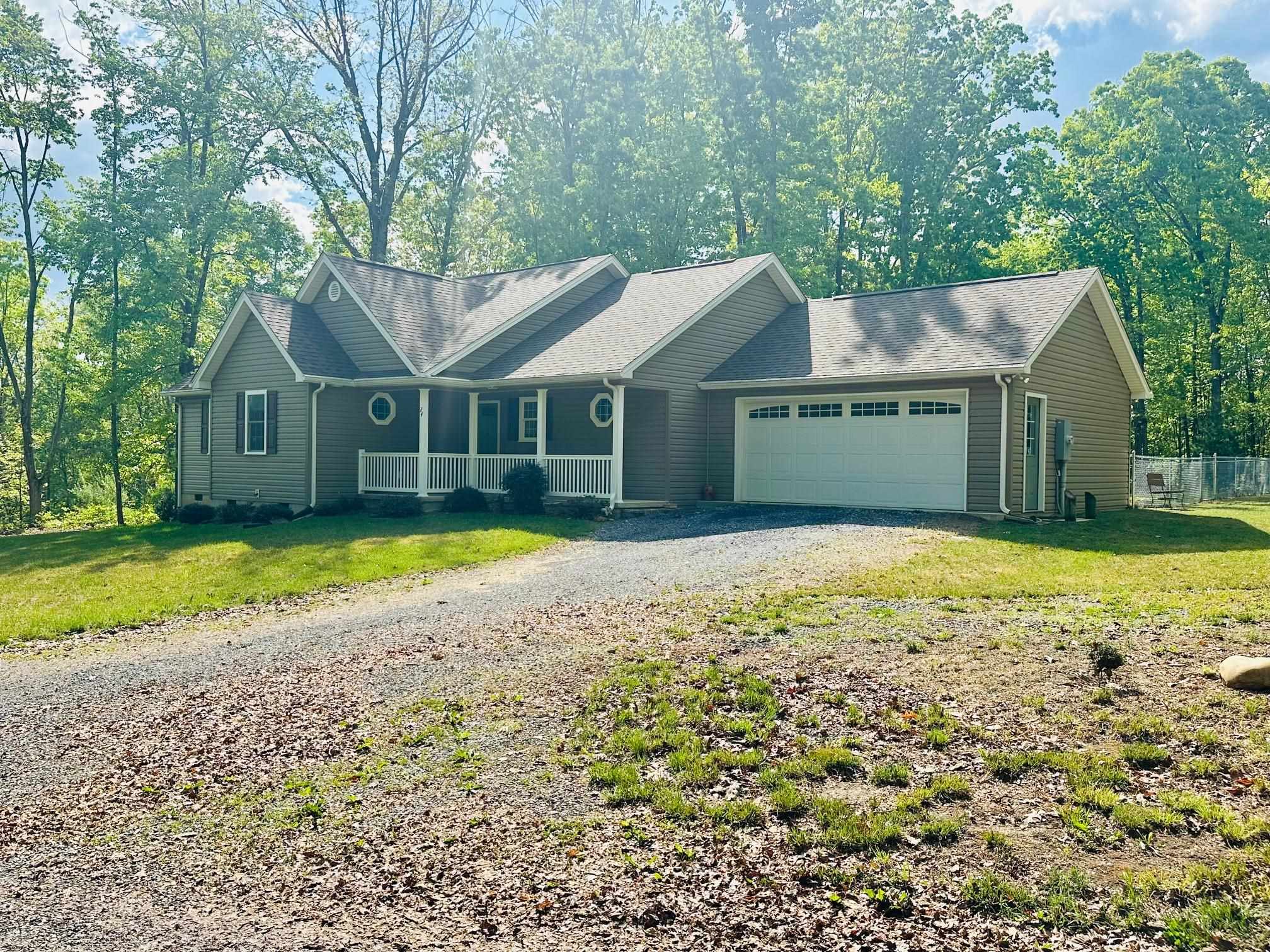 24 HOKIE LN