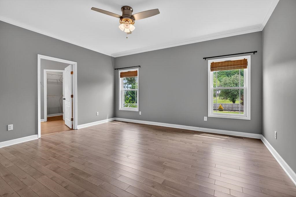 190 MONTGOMERY RD