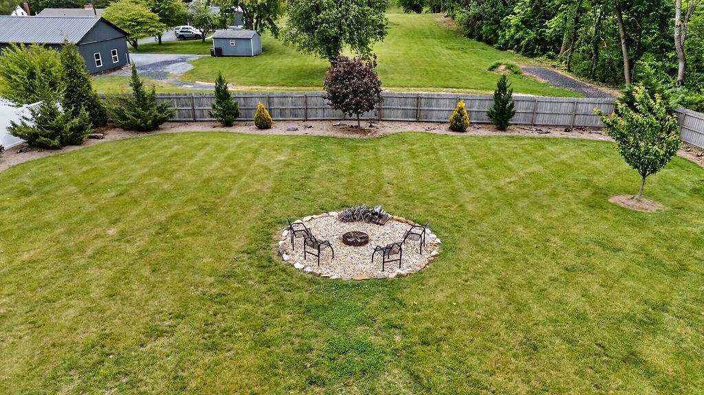 190 MONTGOMERY RD
