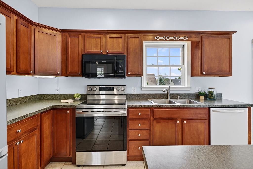 106 BOWMANS RUN DR
