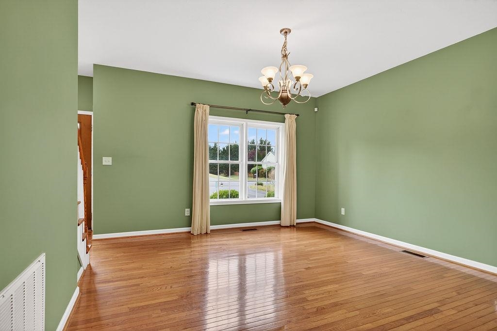 106 BOWMANS RUN DR
