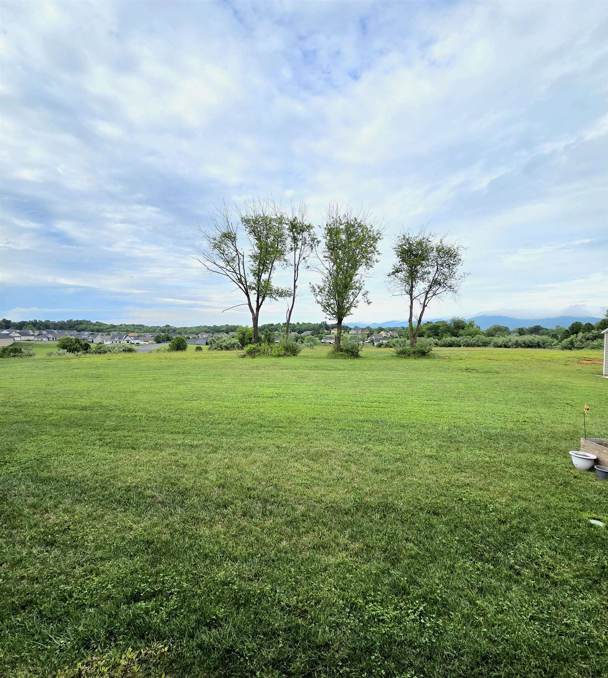 173 TOMASVILLE DR