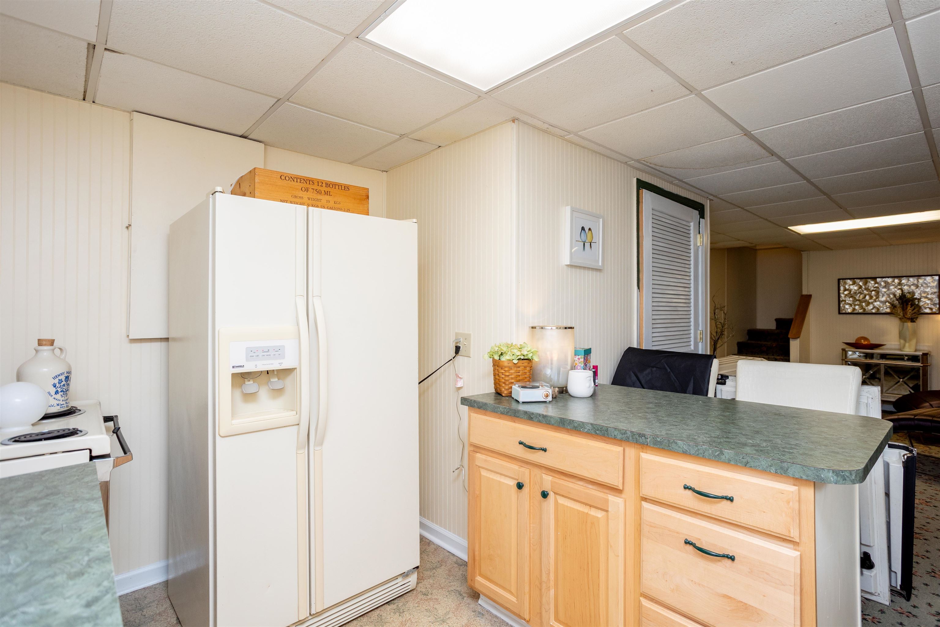11 MEADOWBROOK DR