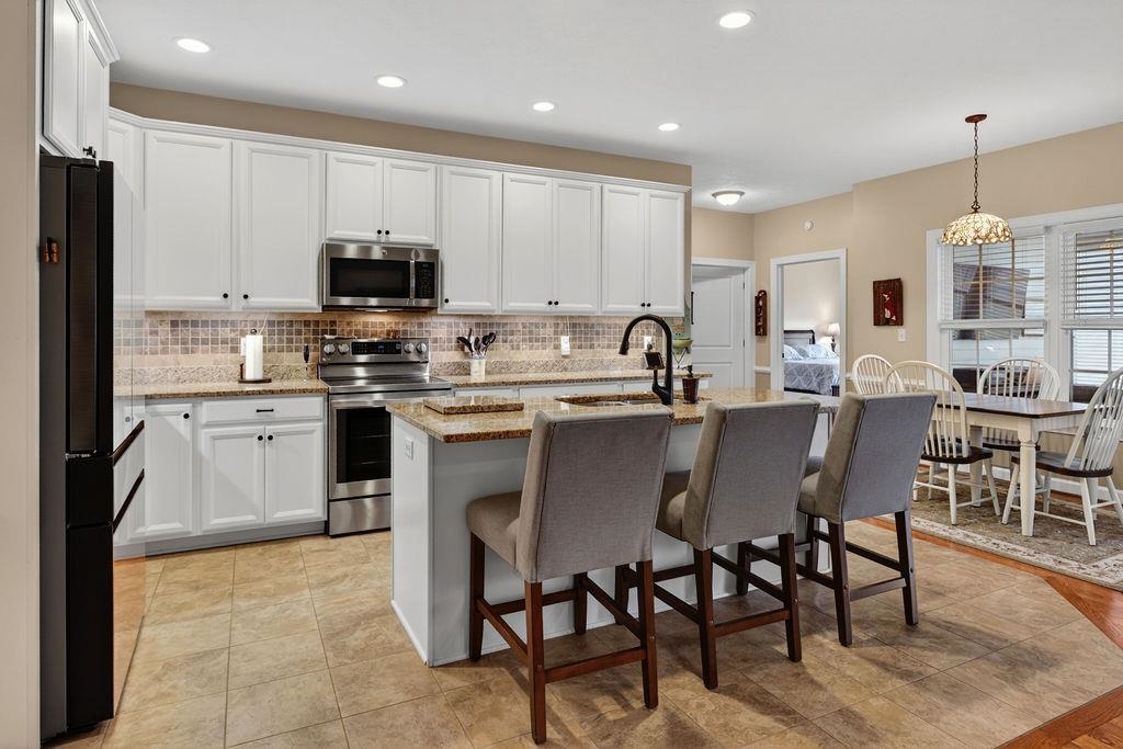 29 KENNEDY RIDGE CT