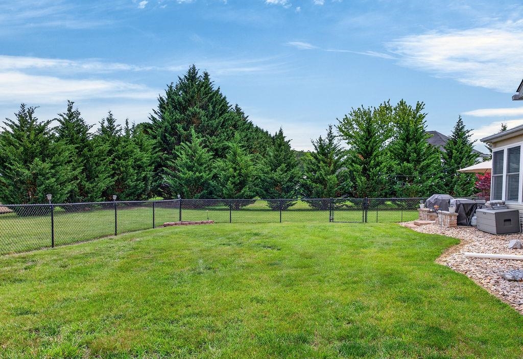 29 KENNEDY RIDGE CT