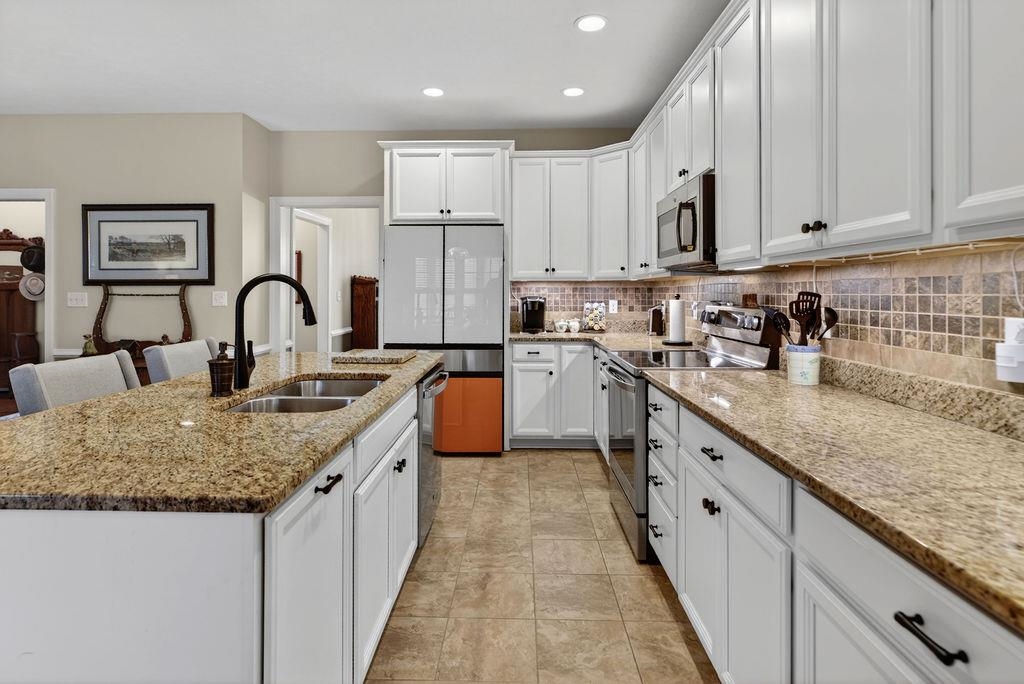 29 KENNEDY RIDGE CT